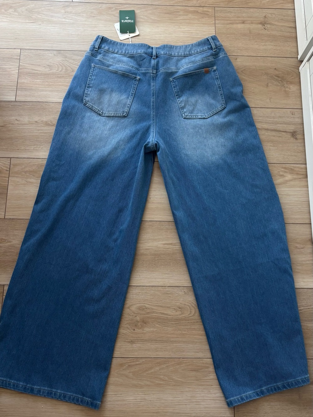 Halara Wide Leg Mid-Rise Washed Baggy Wide Leg Women Jeans - Light Blue - Large - Picture 7 of 10